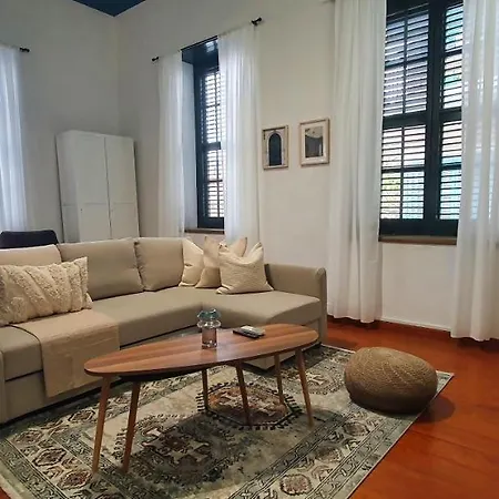 Σπίτι διακοπών Phaedrus Living: Cozy Down Town House Aischylou *