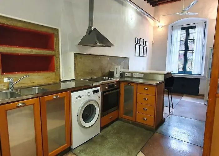 Phaedrus Living: Cozy Down Town House Aischylou Σπίτι διακοπών